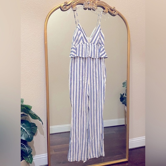 BCBGENERATION Striped Blue and White Jumpsuit Size 8 - Picture 2 of 13
